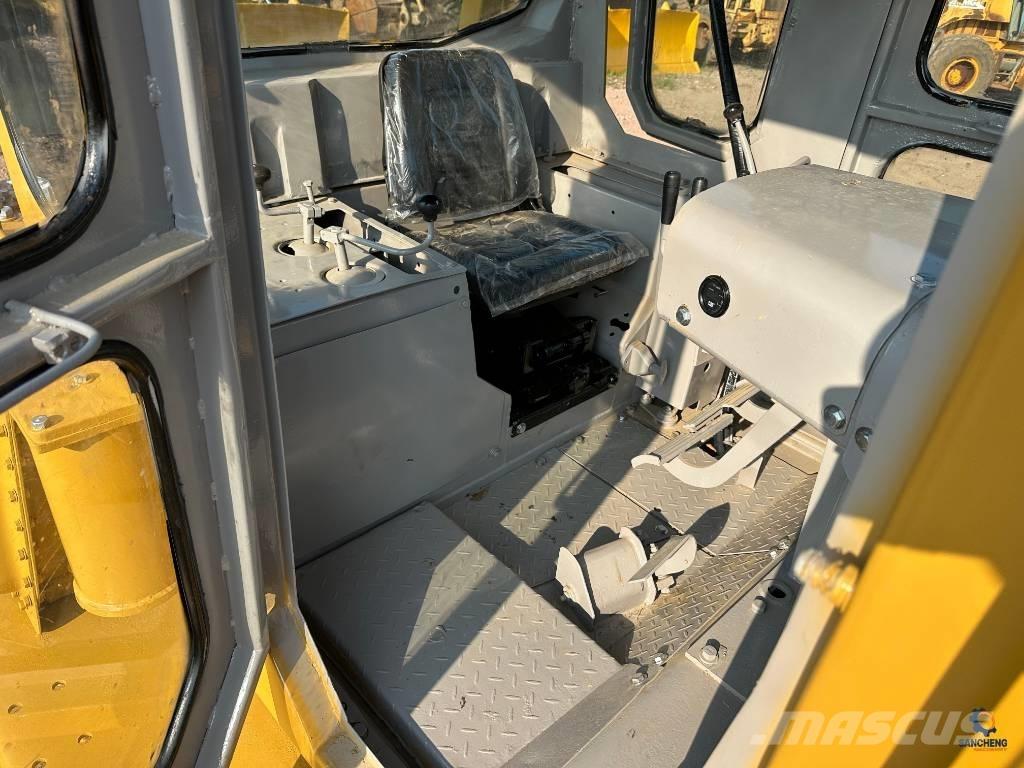 CAT D7G lánctalpas dózerek