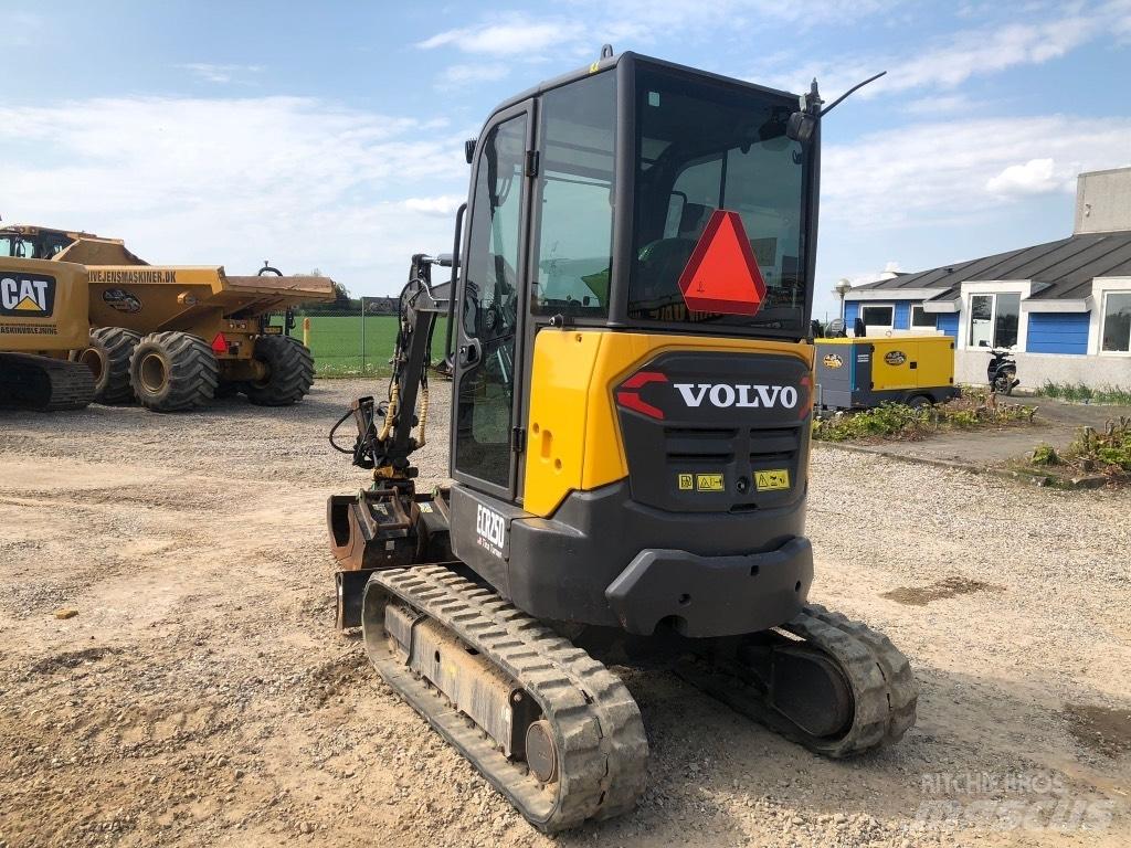Volvo ECR 25 D Mini kotrók < 7t