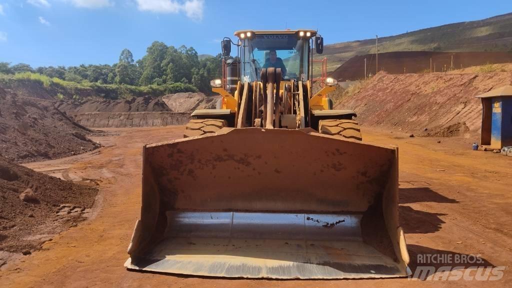 Volvo L 150 H Gumikerekes homlokrakodók