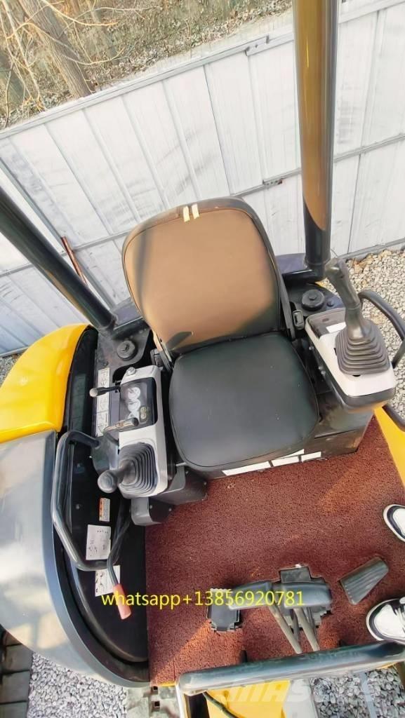 Komatsu PC 30 Mini kotrók < 7t