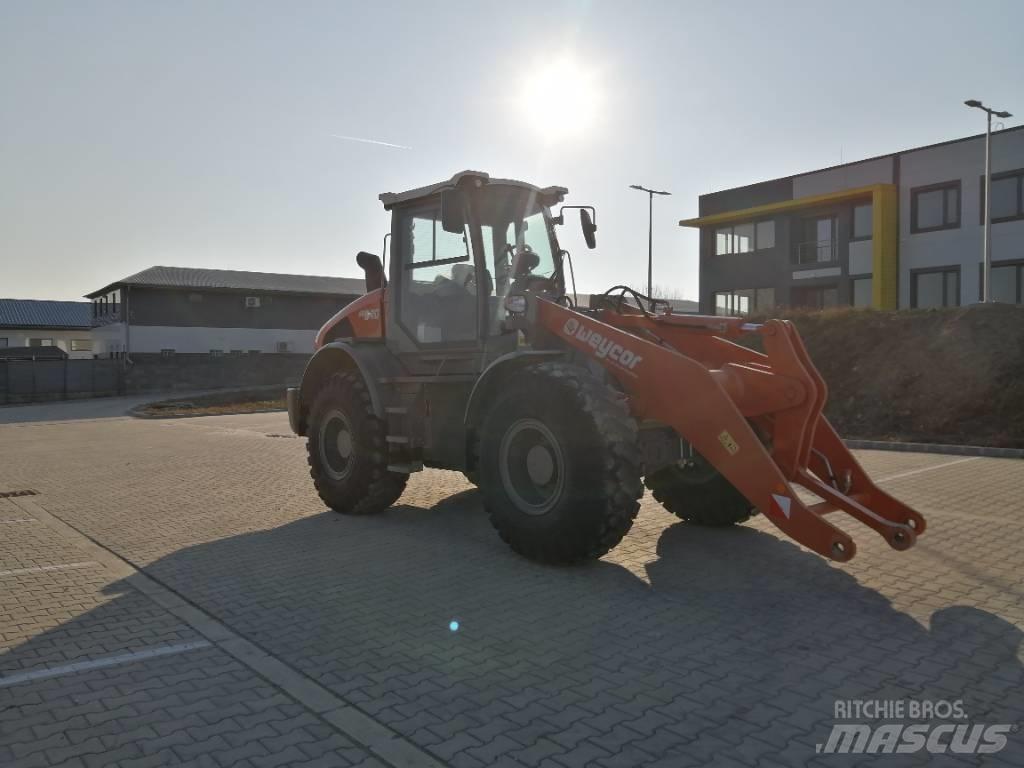 Atlas AR640 Gumikerekes homlokrakodók
