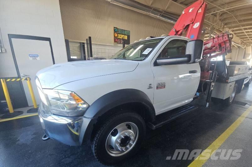RAM 5500 SLT Lánctalpas daruk