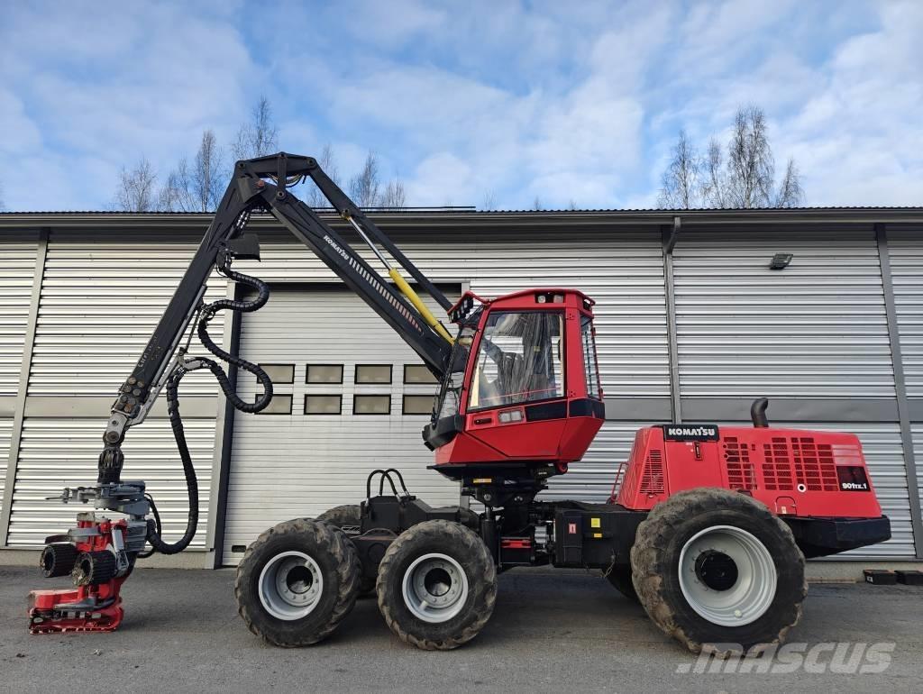 Komatsu 901 TX.1 Betakarítók