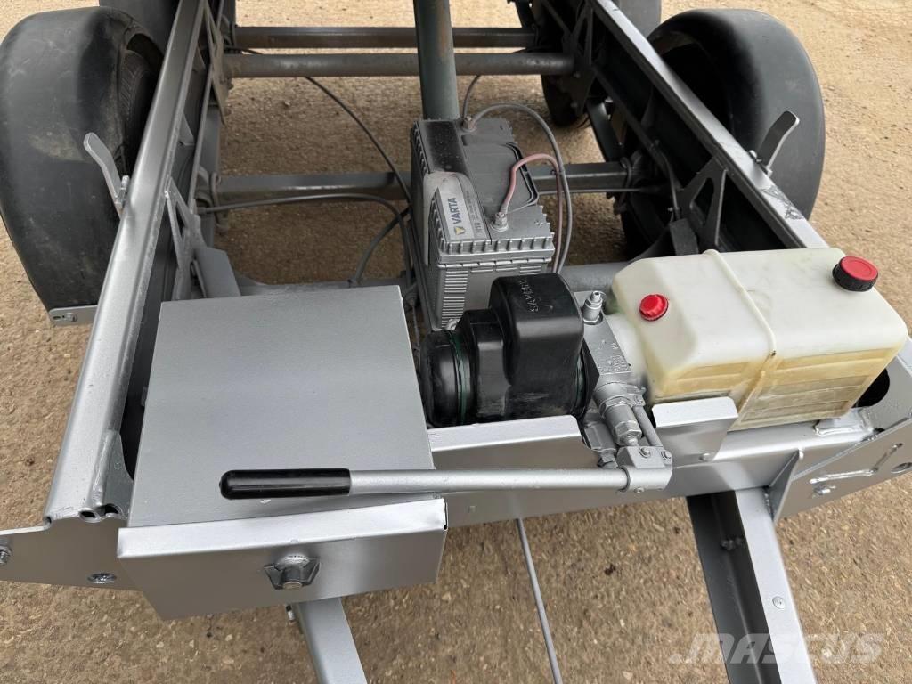 Ifor Williams 8 x 5 Billenő pótkocsik