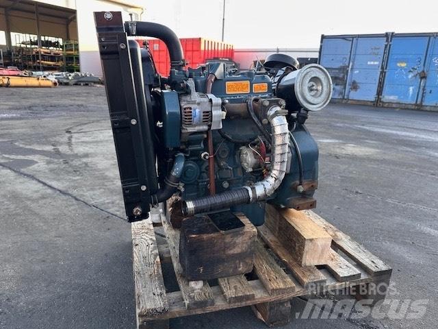 Kubota D 905 Motorok