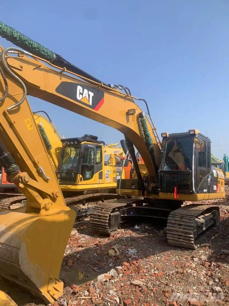 CAT 320 D L Lánctalpas kotrók