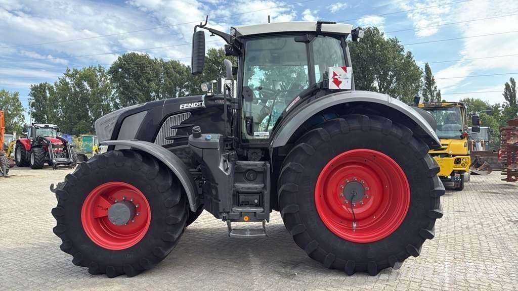 Fendt 828 Vario 0 Traktorok