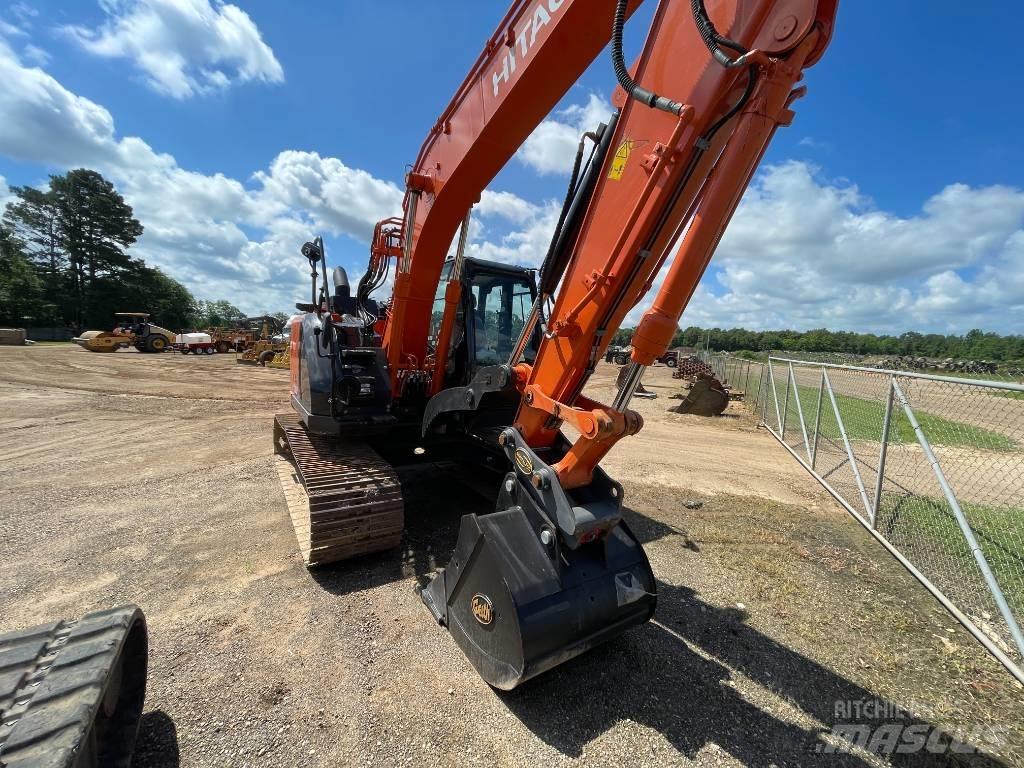 Hitachi ZX 135 US-6 Lánctalpas kotrók