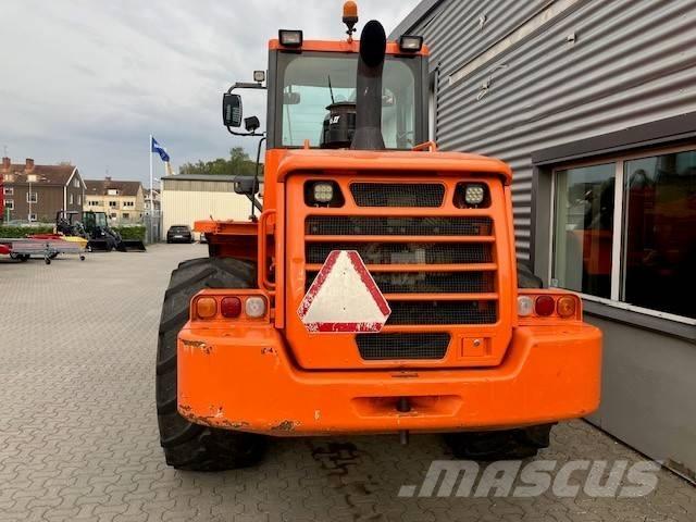 Doosan DL 200 TC Gumikerekes homlokrakodók