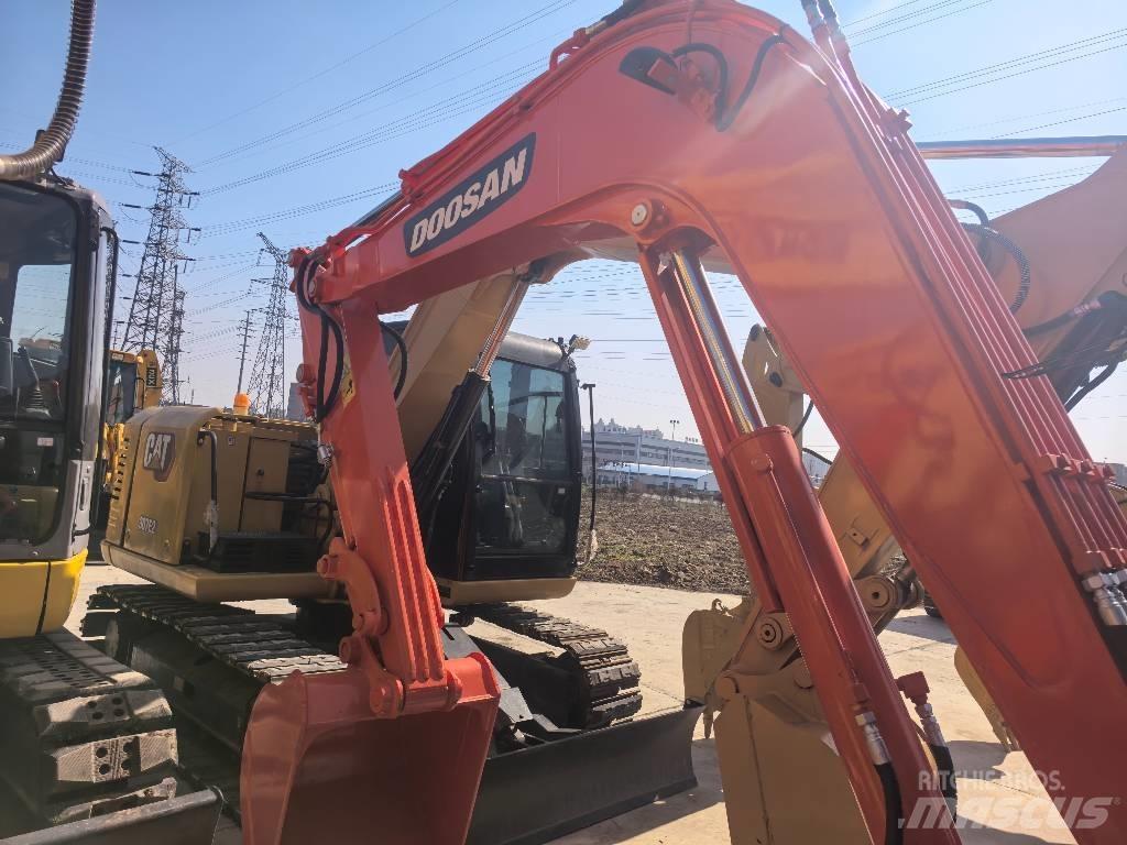 Doosan DX 60-9 C Mini kotrók < 7t