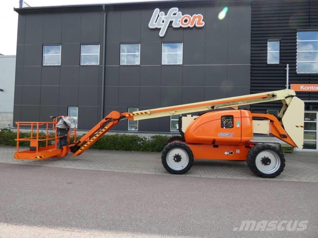 JLG 600 AJ Bomlift Karos emelők