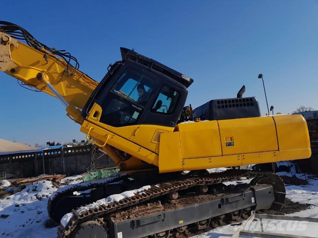Komatsu PC450HRD-7EO Bontásra használt kotrók