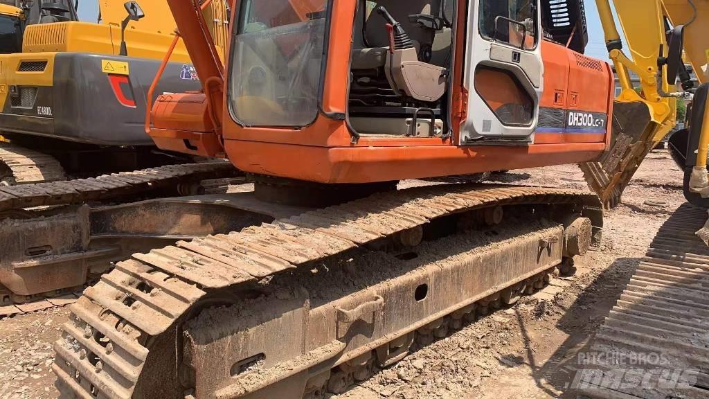 Doosan DH 300 LC-7 Lánctalpas kotrók