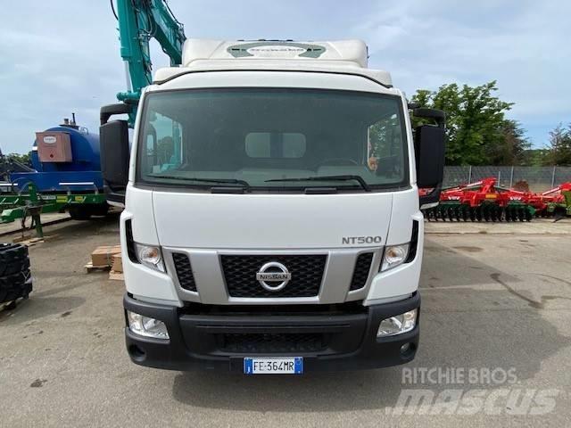 Nissan NT500 Kis teherszállító/Platós kocsi