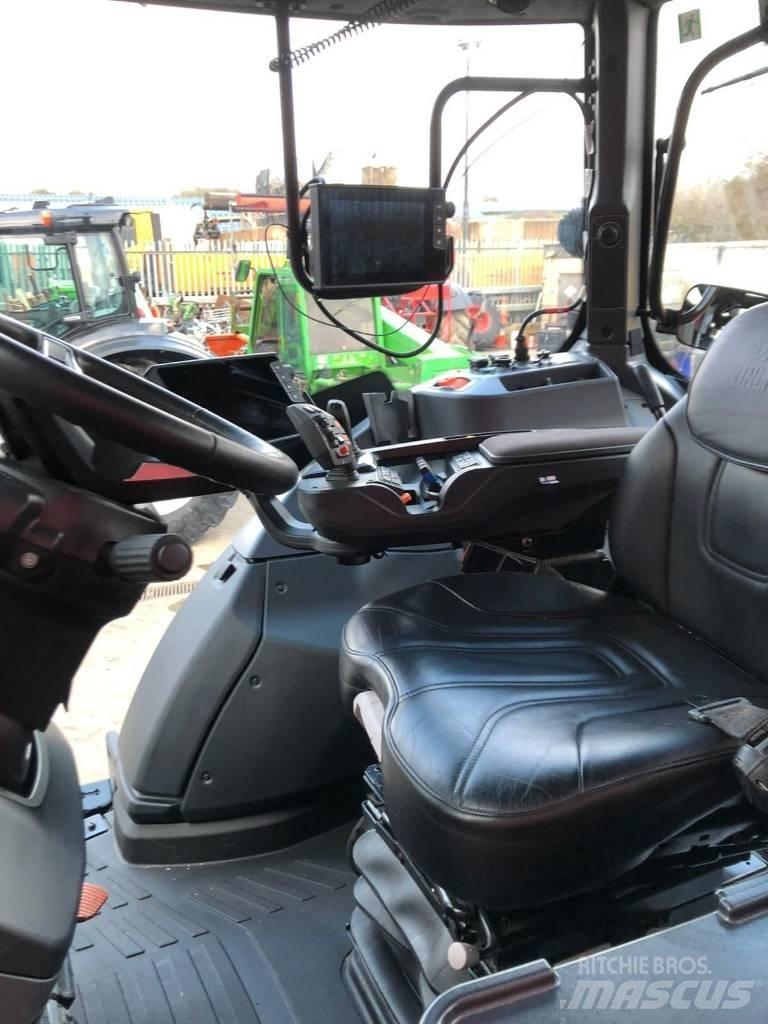 Valtra T235V Traktorok