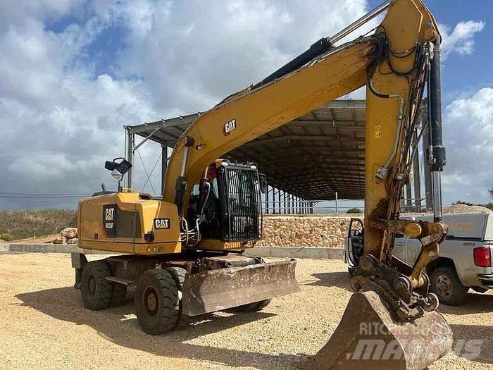 CAT M320F Speciális kotrók