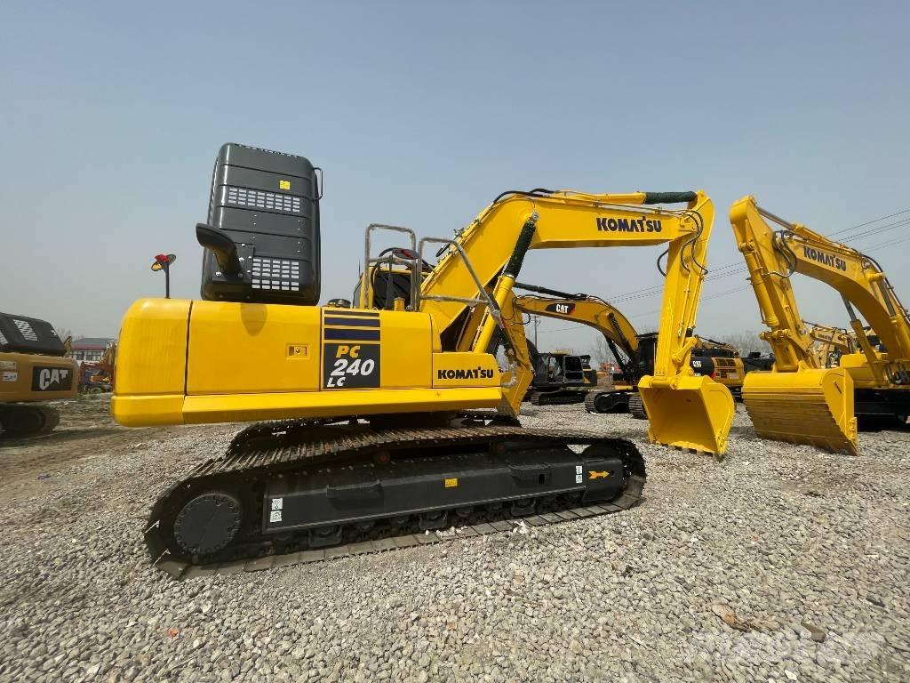 Komatsu PC 240 Lánctalpas kotrók