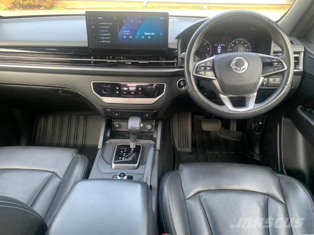  KGM MUSSO 2.2 REBEL Kis teherszállító/Platós kocsi