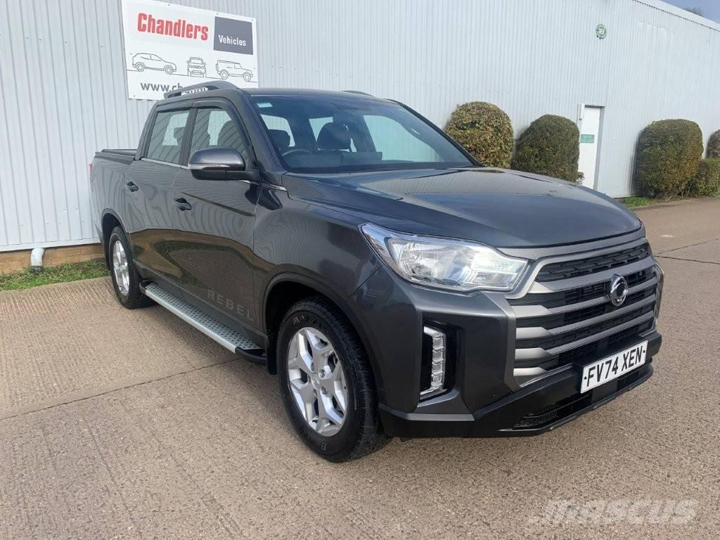  KGM MUSSO 2.2 REBEL Kis teherszállító/Platós kocsi