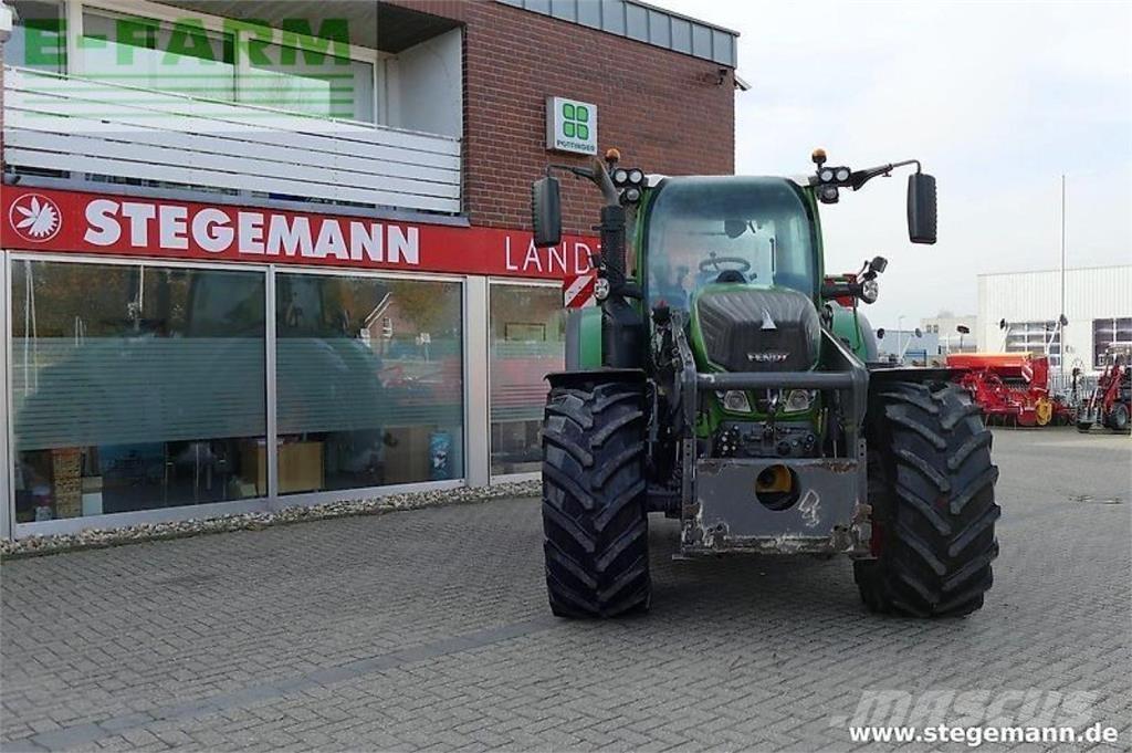 Fendt 718 vario s4 Traktorok