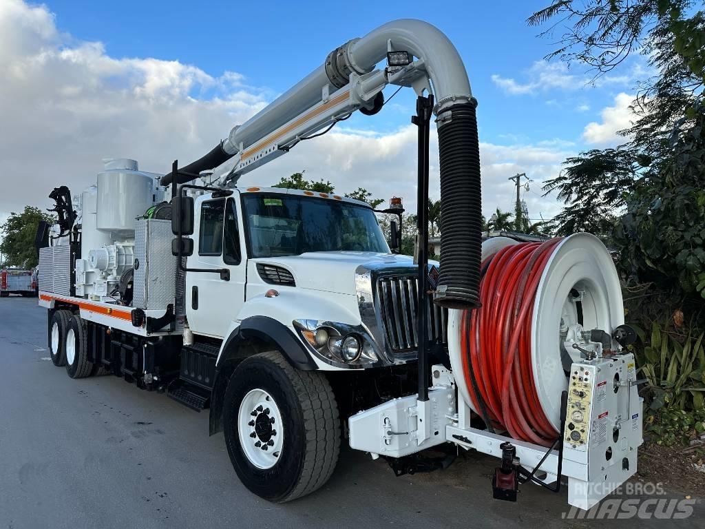 International 7400 Vákuum teherautok