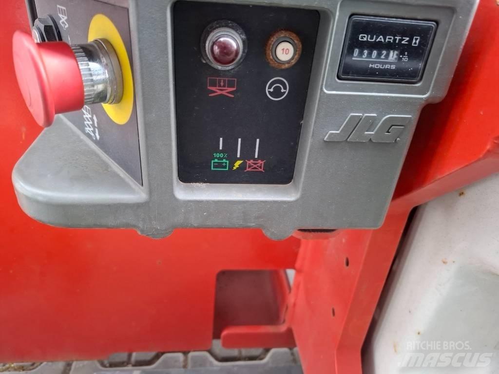 JLG 2646 ES Ollós emelők