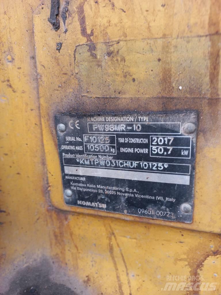 Komatsu PW 98 MR Gumikerekes kotrók