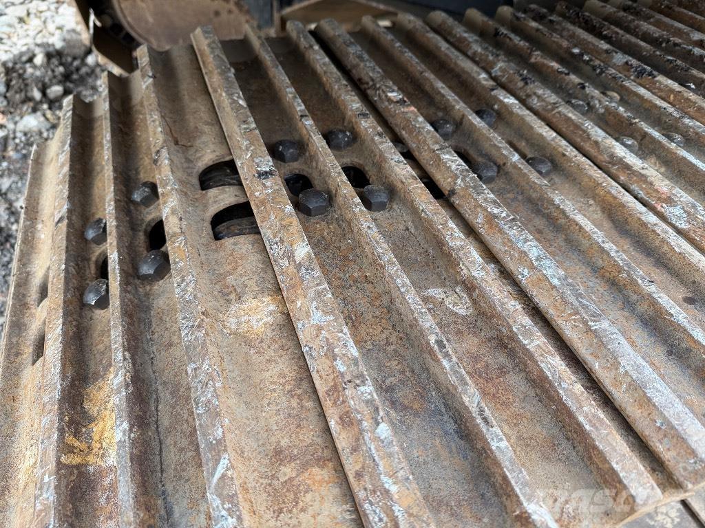 Sany SY 135 C Lánctalpas kotrók