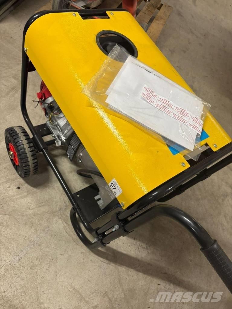 Atlas Copco QEP 8 Benzin Áramfejlesztők