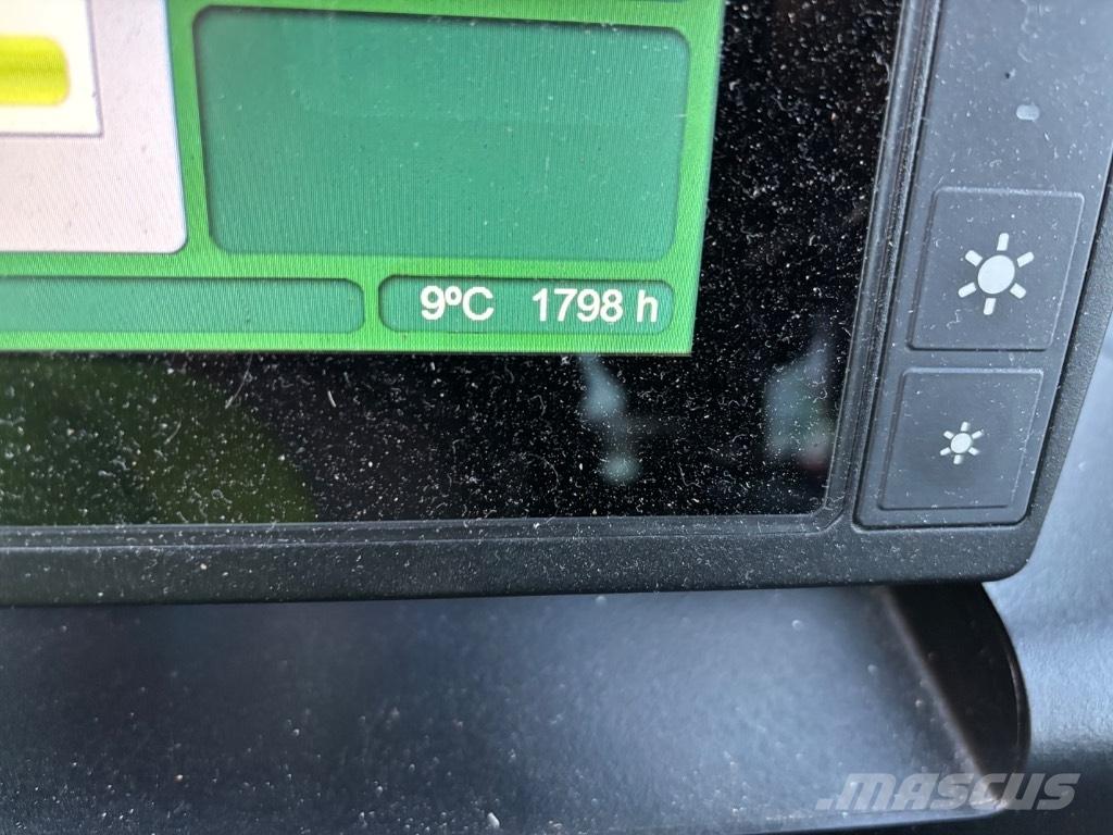 John Deere 1470G Betakarítók