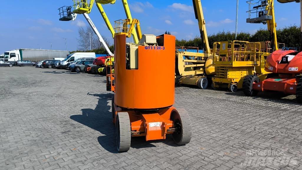 JLG E 300 AJP Karos emelők