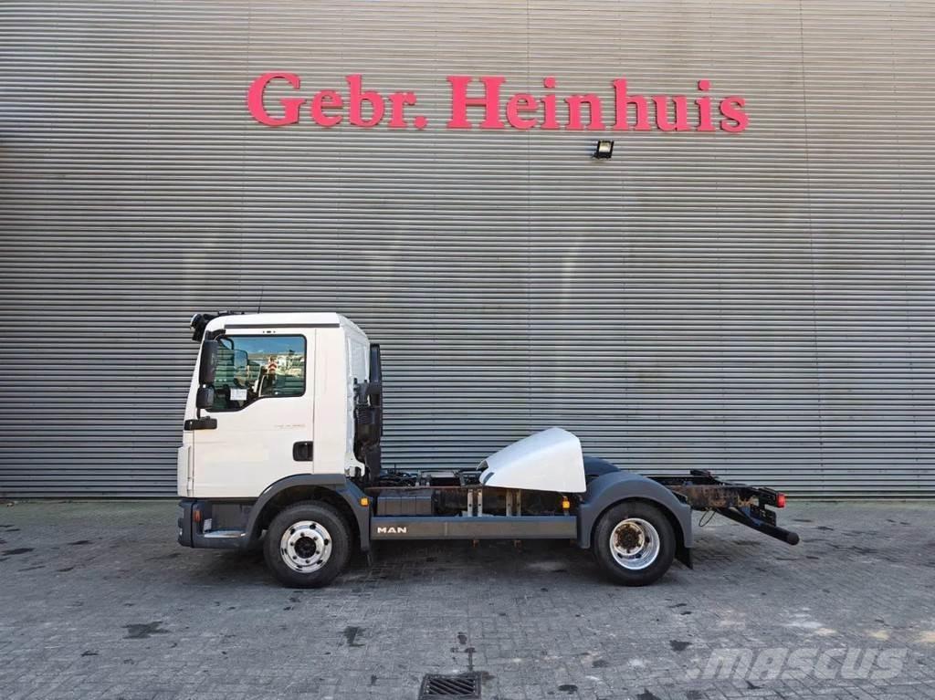 MAN TGL 8.220 4x2 Fülkés alváz