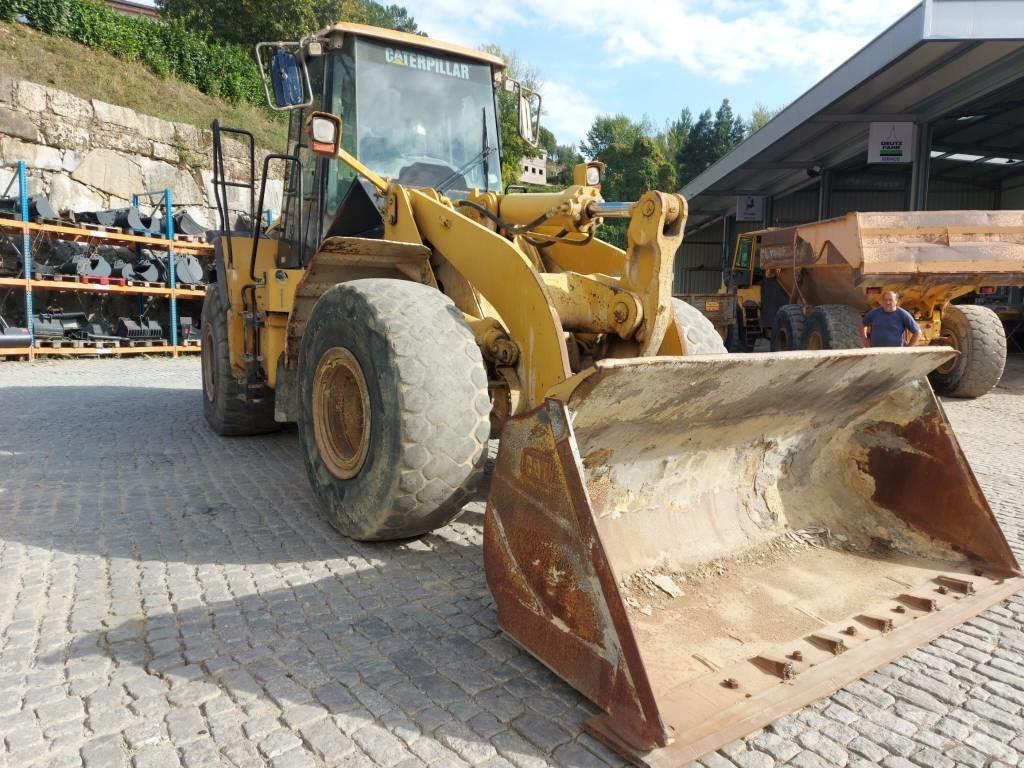 CAT 950 G Gumikerekes homlokrakodók