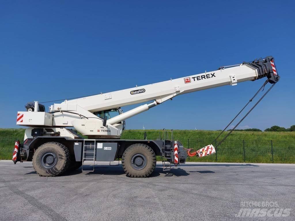 Terex RT90 Mobil daruk