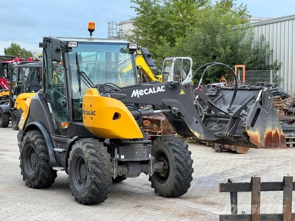 Mecalac AS 750 Gumikerekes homlokrakodók