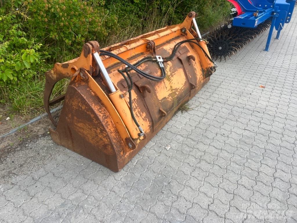  Skovl  med overfald Homlokrakodó tartozékok