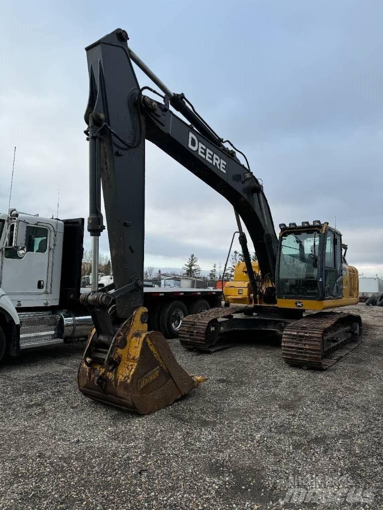 DEERE 210G LC Lánctalpas kotrók