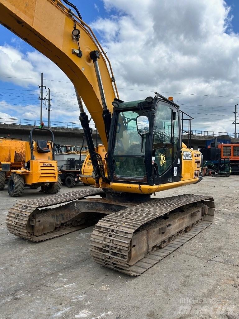 JCB JS 220 LC Lánctalpas kotrók
