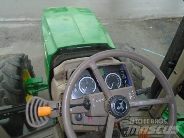 John Deere 6115 M Traktorok