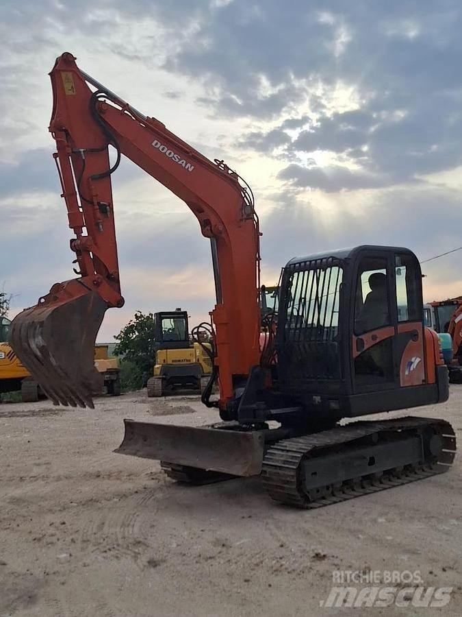 Doosan SOLAR 75V Speciális kotrók