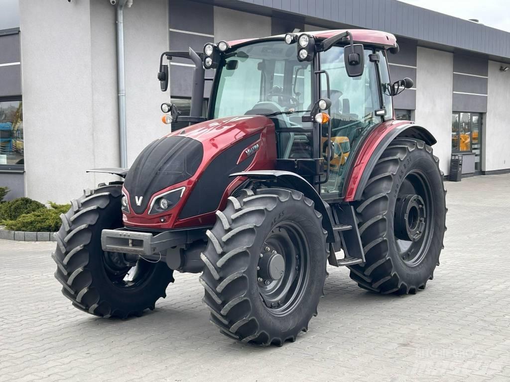 Valtra A 104 Traktorok