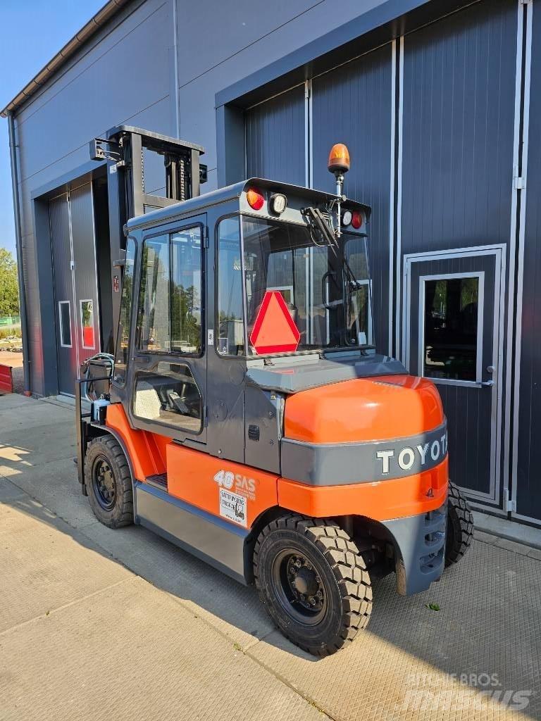 Toyota 7 FBMF 40 Elektromos targoncák