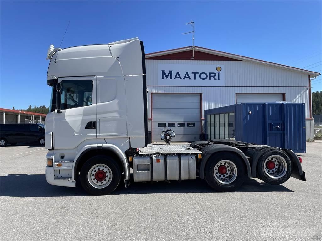 Scania R560 6x2 Nyergesvontatók