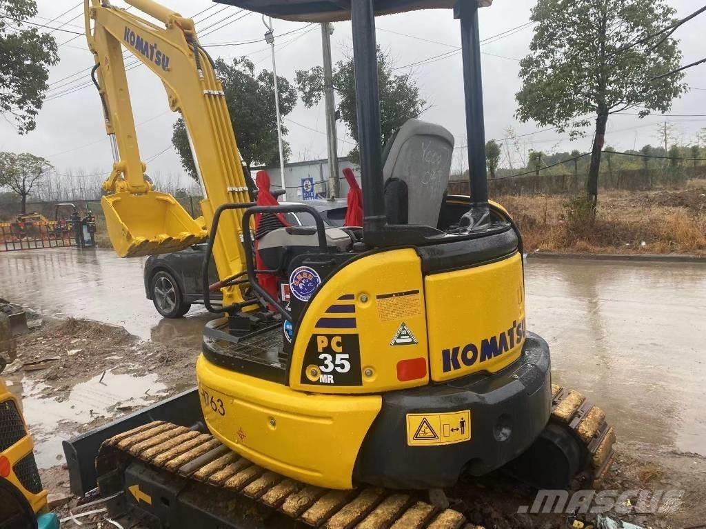 Komatsu PC 35 Lánctalpas kotrók