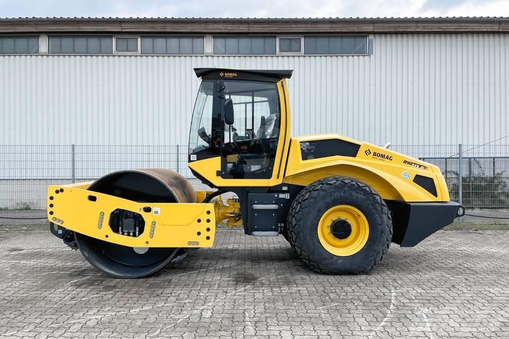 Bomag BW 213 D-5 Egydobos hengerek