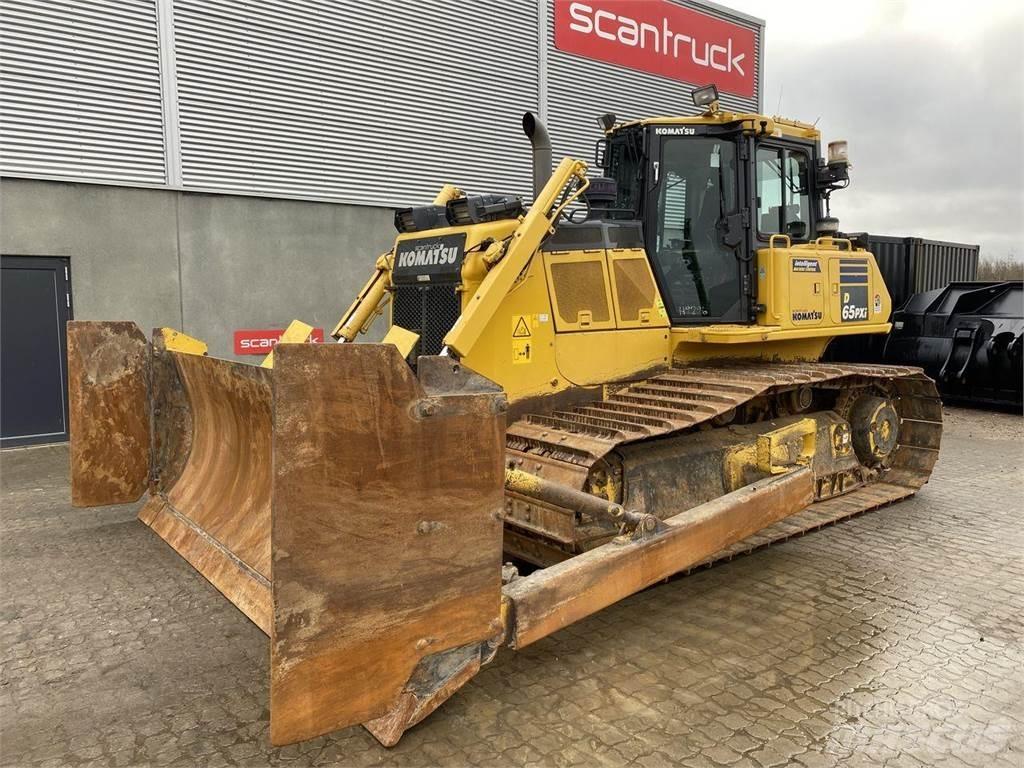 Komatsu D65PXI-18 lánctalpas dózerek