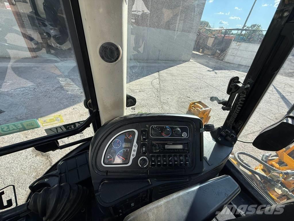 JCB 3 CX Kotrórakodók