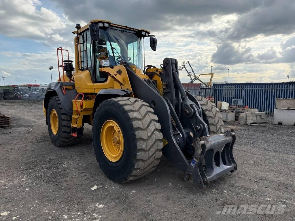 Volvo L 110 H Gumikerekes homlokrakodók