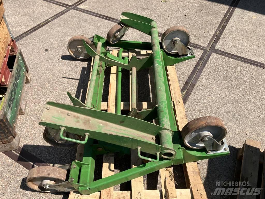 Krone Big X 500 Önjáró szecskázók