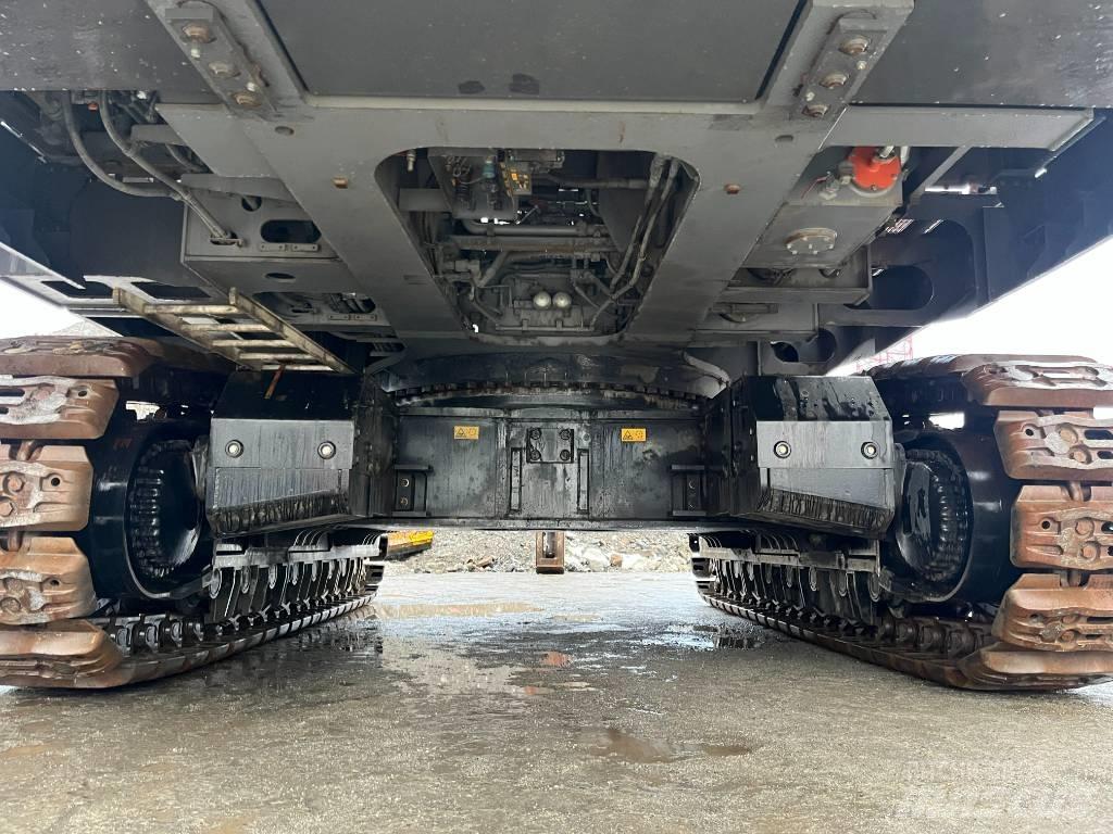 Hitachi EX2000-7BBH Bontásra használt kotrók